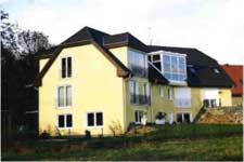 Neubau Mehrfamilienhaus mit 4 WE und Gewerbeeinheit